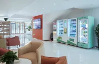 โรงแรมอีลอง มี (สวนใจกลางเมืองขุยถุน อีหลี่) - วิวภูเขา