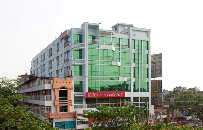 Hotel Metro International