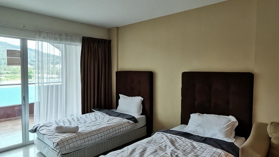 Spacious & Homey Apartment at Marina Island by JoMy Homestay
