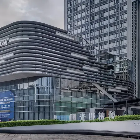 YuelaiHotelMay Day Square IFS Guojin Center Store