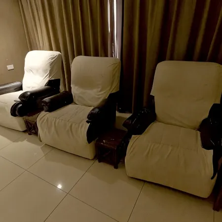 Mandarin Plaza Hotel