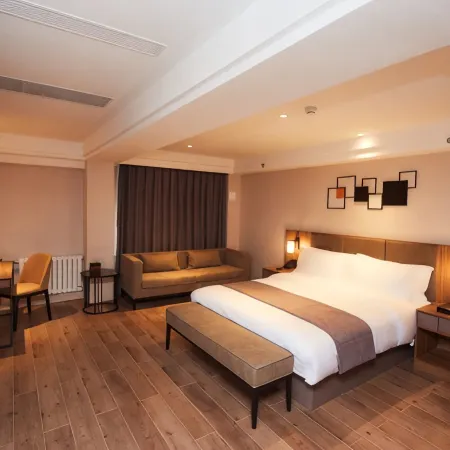 Homeinn Plus Hotel (Qiqihar Longhua Road)