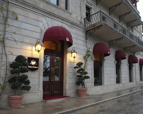 Shah Palace Luxury Museum Hotel Hotels near Fountain Square
