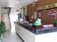 Jinfeng Hotel (Zaoyang Shangyi Te Liwan Branch)