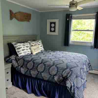 Charming Home with Deck Overlooking Land Trust - Dog Friendly! Rooms