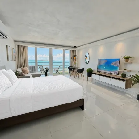 Luxury Oceanfront Studio • Stunning Views • Pool • Balcony + Free Parking