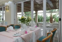 Iliana Hotel - breakfast