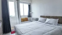 Apartemen Riverview Tower Mahakam with NETFLIX by UVroomsOfficial - 2 stjerner
