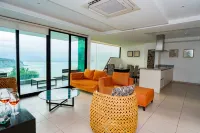 Rooftop Oceanview infinite pool. Poseidon Condo - Apartemen