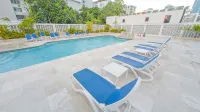 Deluxe Ocean View Studio with Free Parking & Pool - Pools