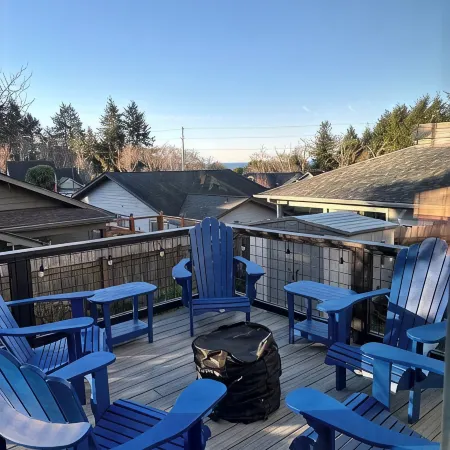 Peeks of Ocean in This Spacious 2700Sqft Home. Great for Families,Big Game Room!
