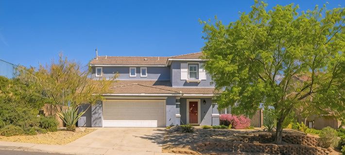 Nice remodeled House for rent in West side of Palmdale Hotels in Palmdale
