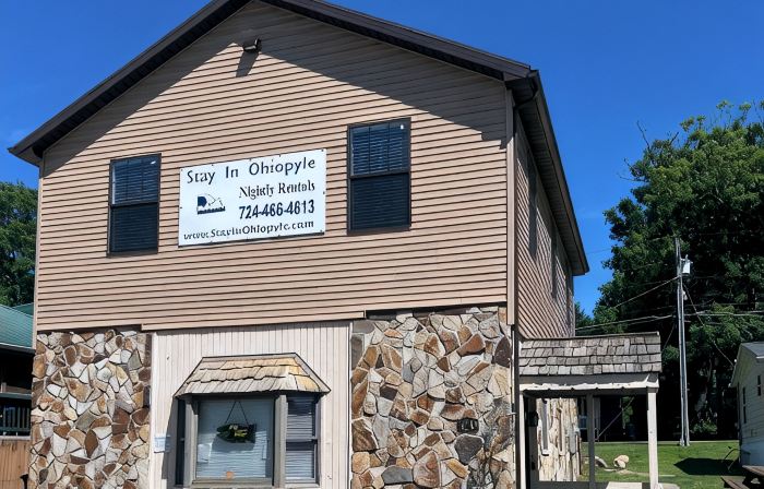 Stay In Ohiopyle, Hot tub & Pool Table - Closest to the GAP trail