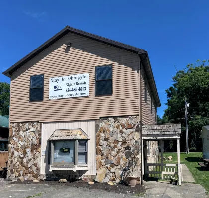 Stay In Ohiopyle, Hot tub & Pool Table - Closest to the GAP trail