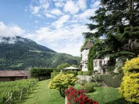Schloss Plars Wine & Suites Hotel a Lagundo