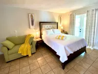 Condo in Waterfront Resort - Clearwater Beaches & Honeymoon Island, Free Bikes