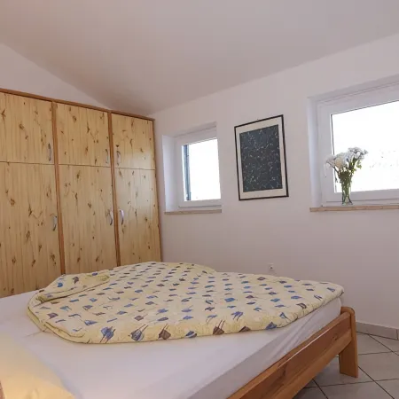 Large apartment just 300m from the beach in Porec