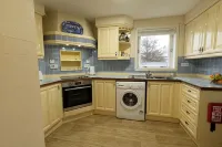 Central Lerwick holiday apartment - Wifi