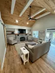 Tittabawassee Riverfront Cottage - 3-Star