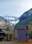In-Town Townhome, Ski-in-Out. Walk to Everything - 2Bd-2.5BA, Laundry- Shuttle - 2-Star