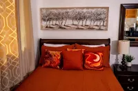5 Min Drive to Junkanoo Beach, Arawak Cay, Ardastra Garden & Zoo & Attractions Hotels in 