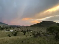 Cozy Home With Mountain Views Near Davis Mtn State Park and McDonald Observatory