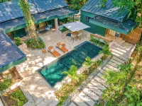 5-Star LUXE The Oasis - Entire Home - 4-Star