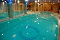 維羅納名譽酒店 - 泳池