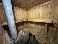 The King's Cottage ~ A Very Quiet Northwoods Retreat/Abuts Bearskin State Trail - Chalets