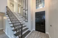 Chic Boho 3BR 2.5BA Home Located in the Heart of Fresno
