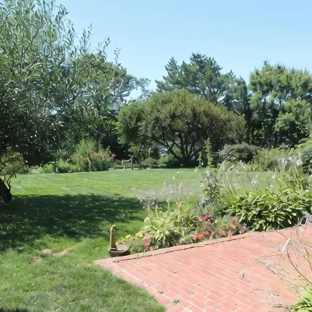 Large Oceanfront Home in Exclusive Brant Rock Section of Marshfield - Sleeps 10