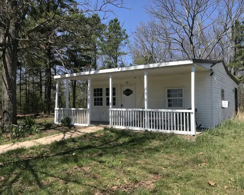 Peaceful relaxing and fun Hotels in Dent County