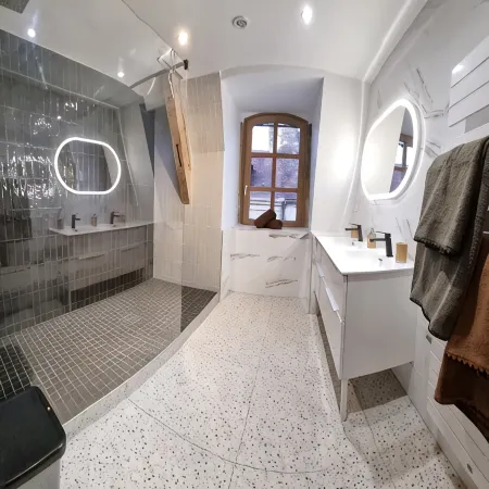 Appartement avec terrasse & parking Sarlat Centre