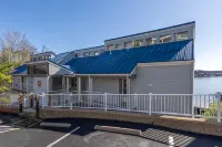 LAKE FRONT, UPDATED 2 BED 2 BATH OSAGE BEACH - 3-Star