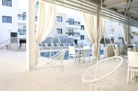 Senator Hotel Apartments - sarapan