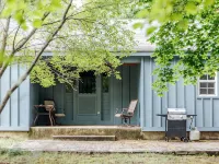 Bluebird Cottage Hotels in Nelson County