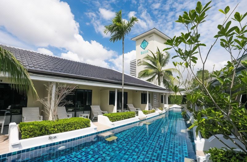 Tuana Hotels Brook Pool Access photo 2