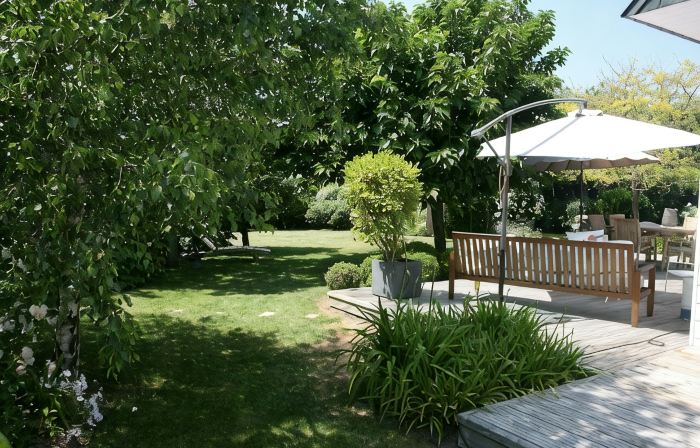 In Loctudy, splendid villa 300 meters from the beach, 4 spacious bedrooms.