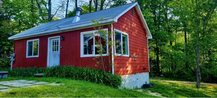 White Mountain Cozy Cottage with Touch of Modern Hotels in Campton