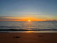 A Welcoming Beachfront 2BR/2BA, Vacation Home, W/D, AC, STEPS TO BEACH! 카파아 호텔