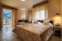 Hotel Agni on the Beach - Parvekkeita