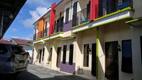 Patra Homestay - 2-Star