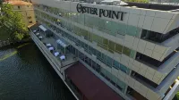 Oyster Point Hotel
