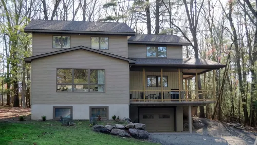 Spinnler Point Lake House Short Walk to Lake Wallenpaupack with Boat Slip - Wifi
