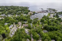 Charming Family-friendly 10 BR, 10.5 BA Property by Perkins Cove! - Bungalows