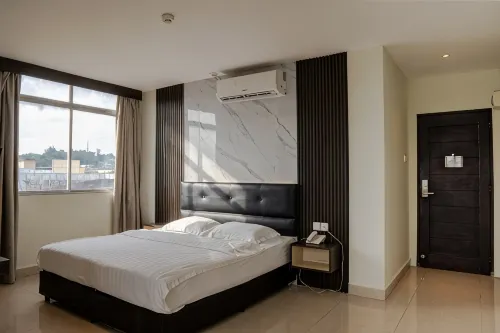 City Central Hotel - 2-Star