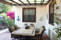 Ocean View Laguna Beach Cottage, Private Garden 700ft to 1000 Steps Beach Entry - 3-نجوم