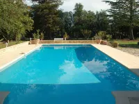 Camargue Modern retreat - piscina