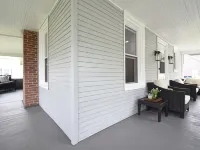 The Porch House - IN TOWN! Hotels in Bolton
