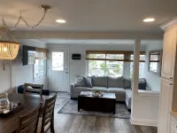 Comfortable 2 Bedroom 2 Bath Apartment - 3-Star